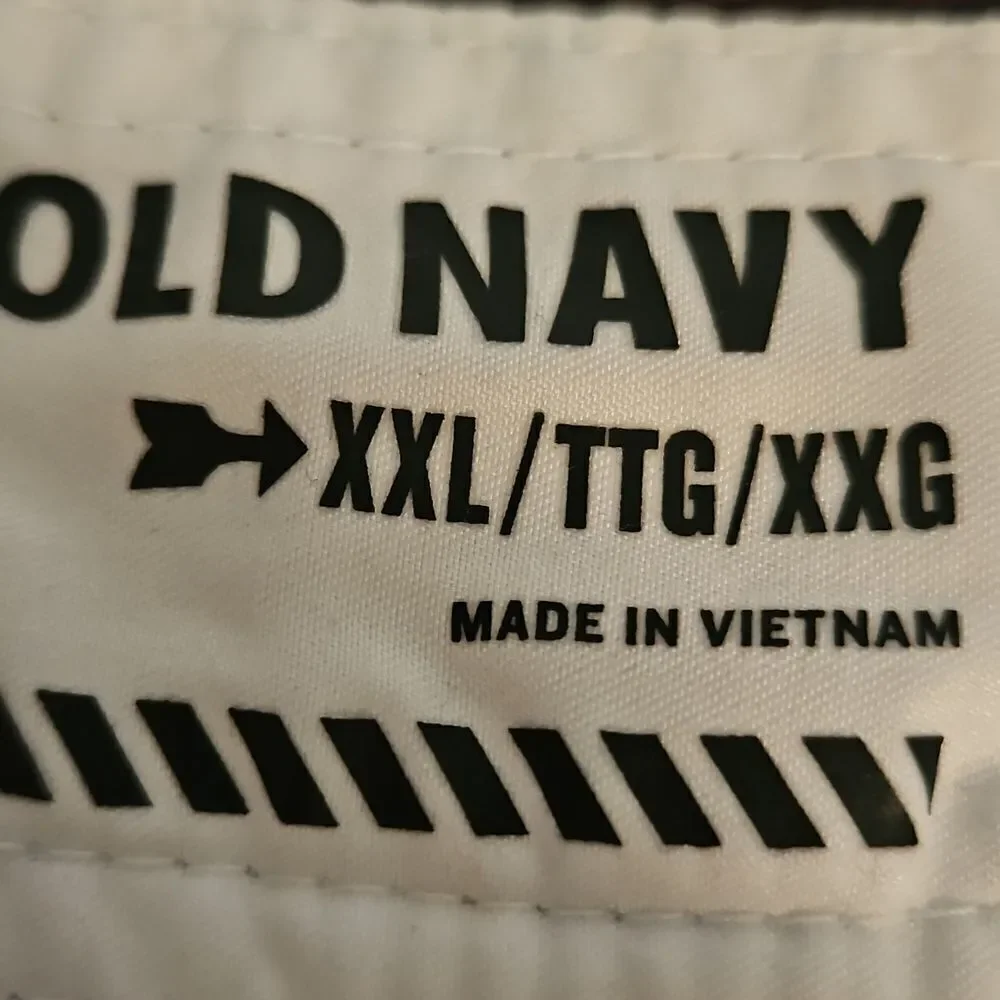 Old Navy dive into